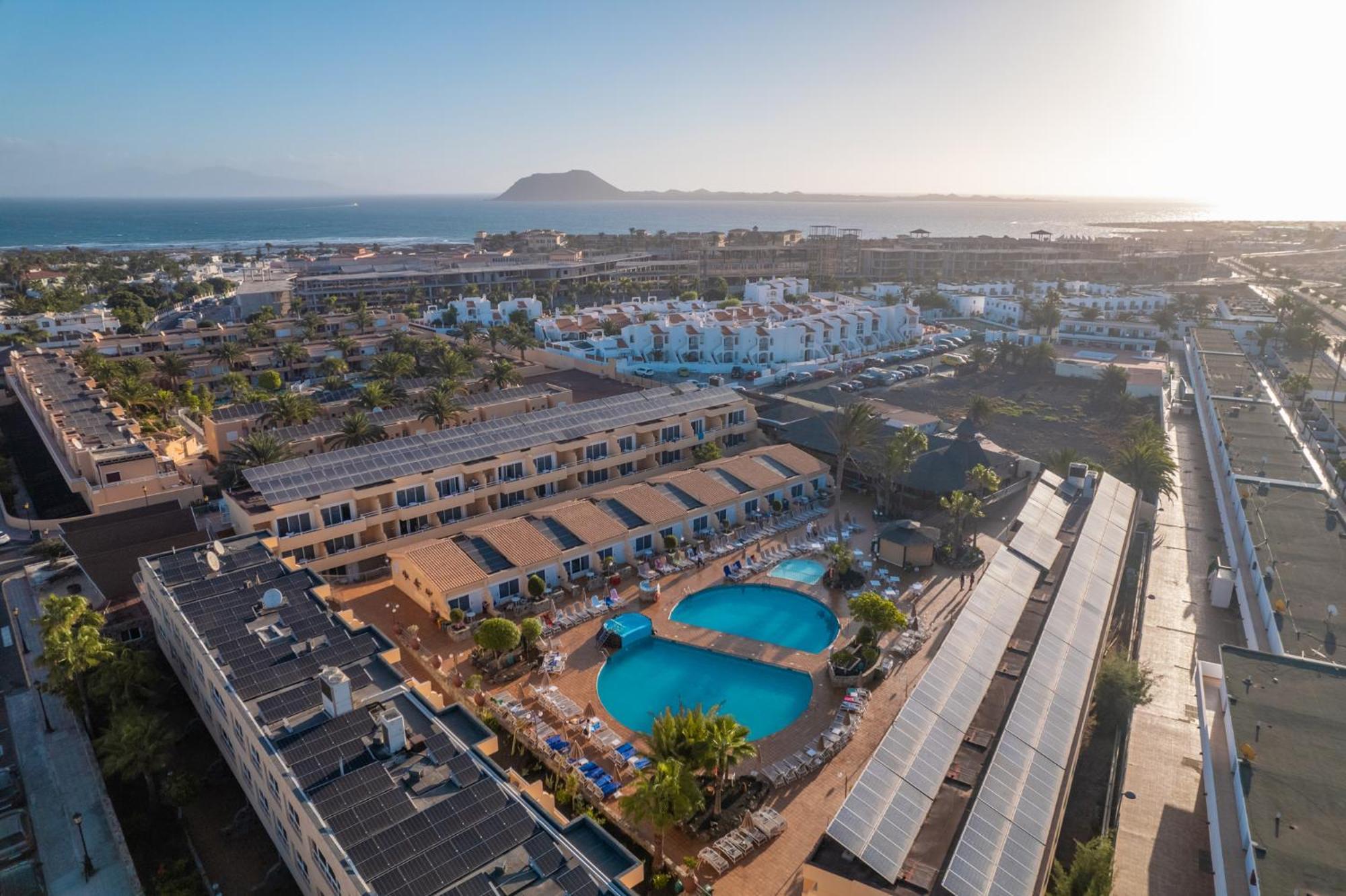 Hotel Arena Suite Corralejo Exterior photo